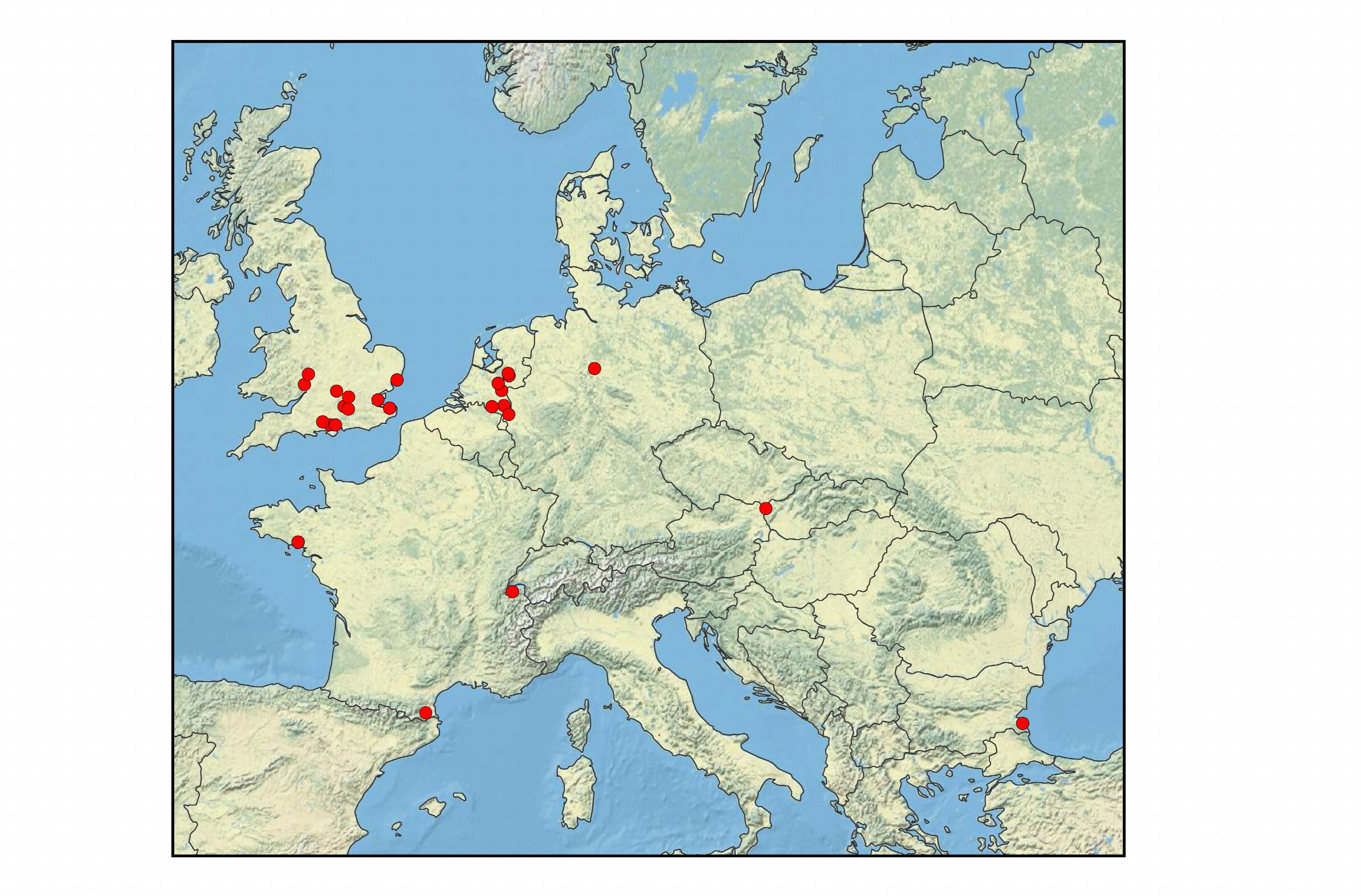 Waarnemingen van de goudfranjedwergmot (Bohemannia auriciliella) in Europa (Bron: Erik van Nieukerken)