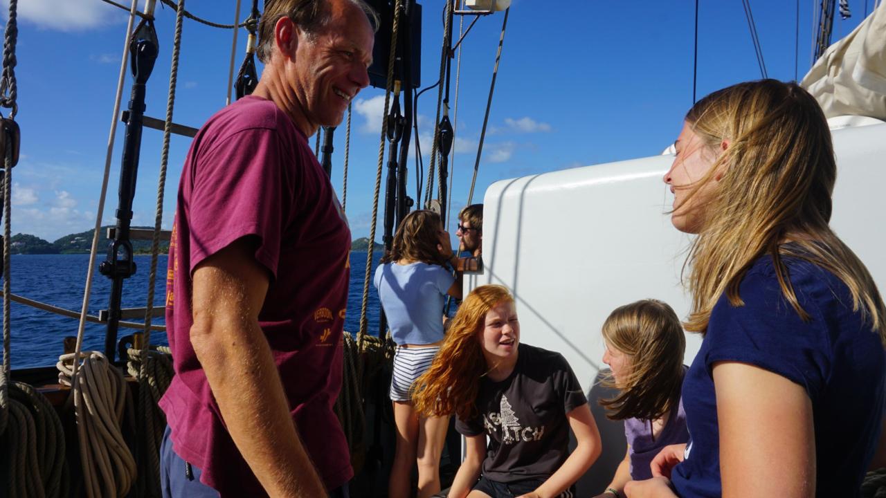 Scheikundeles aan boord