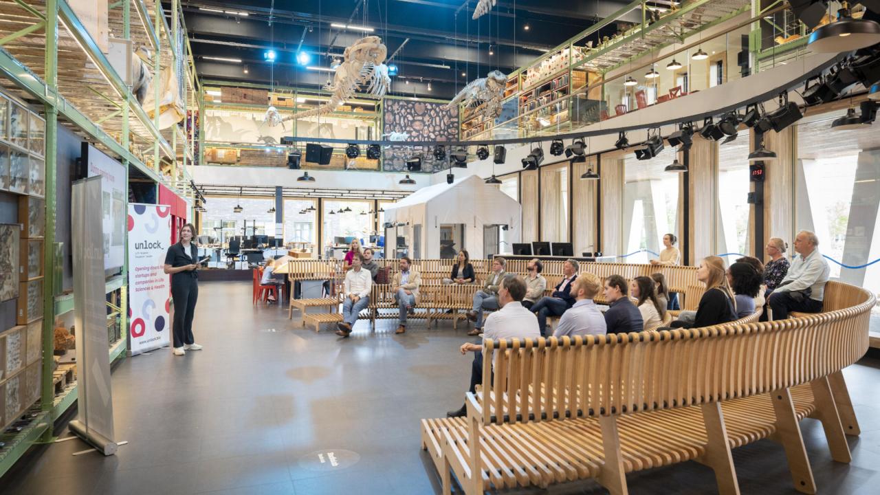 Presentatie in LiveScience