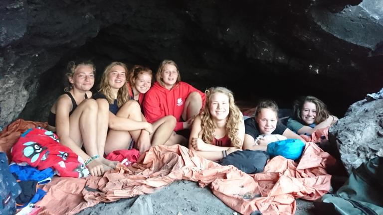 Nachtje slapen in een grot op Saint Lucia