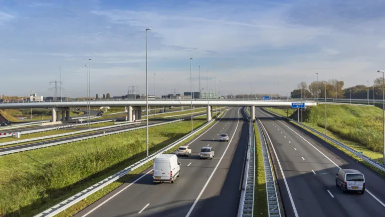 Bermen langs het SAA1-project van HOCHTIEF. Credit: HOCHTIEF/Schrol
