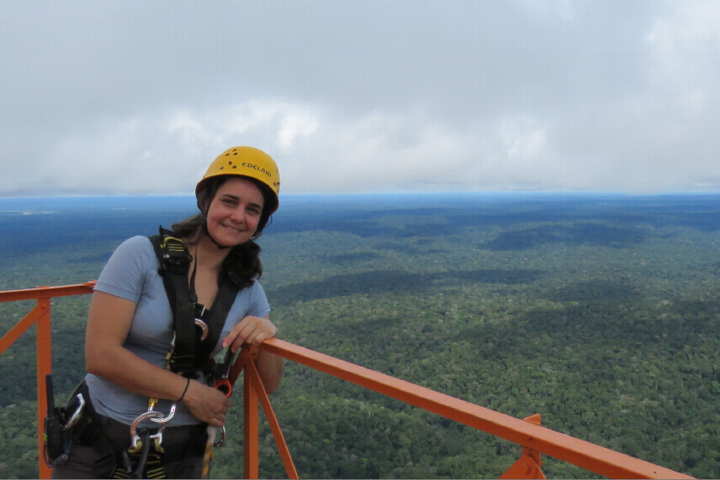 Sylvia Mota de Oliveira in de Amazone