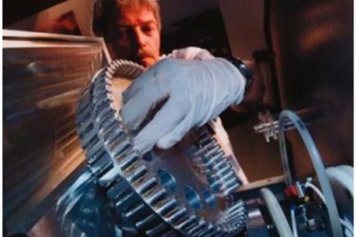 Wiel met grafietmonsters