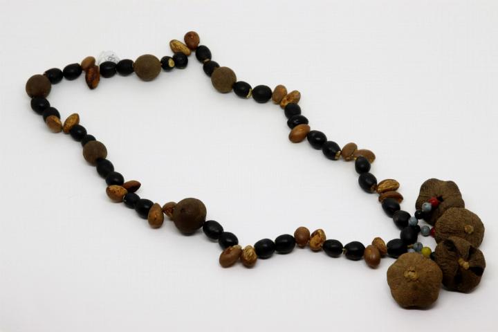 Kayapó-Xikrin necklace made of unknown seeds and fruits, Museum of Archaeology and Ethnology, São Paulo, Brazil