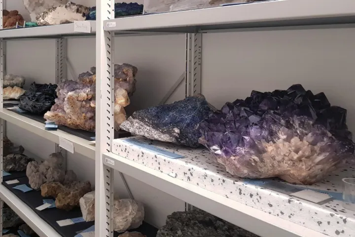 Collection depot mineralogy